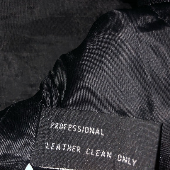 Women's Black Leather Jacket 2XL - Picture 15 of 16